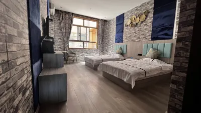 Huixian Wufu Business Hotel 구시가지 주변 호텔