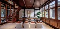 Langzhong College (Gucheng Branch) Hotel di Langzhong