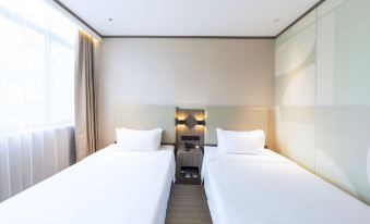 HanTing Hotel (Zhengzhou Yinping Road Dongqing Street Subway Station)