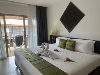 Blue Bay Resort - Access to Pool and Beach-Phuket & Krabi Hotels in Koh Yao