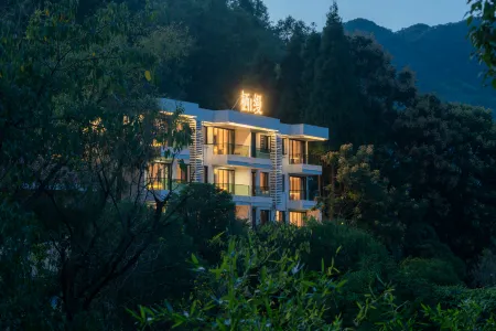 Dragon Palace Retreat Homestay