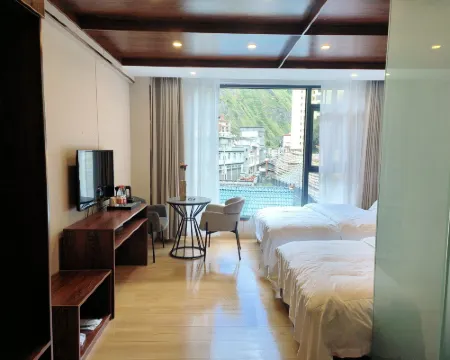 Madami Villa Hotels in Jiulong