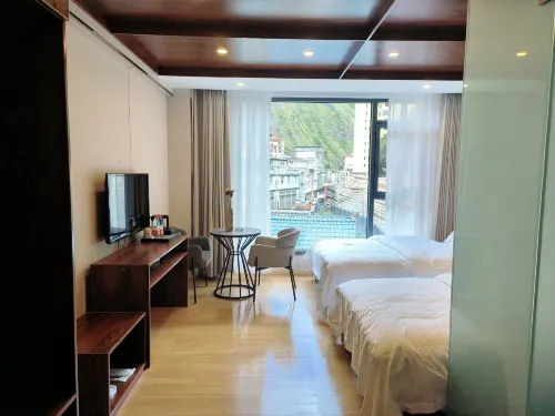 Madami Villa Hotels in Jiulong County