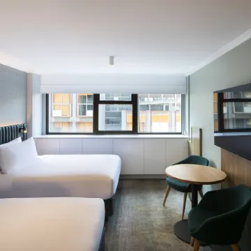 Novotel Sydney City Centre Отели рядом с достопримечательностью «Железнодорожный вокзал Серкулар-Ки»