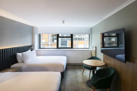 Novotel Sydney City Centre Отели рядом с достопримечательностью «The Cenotaph»