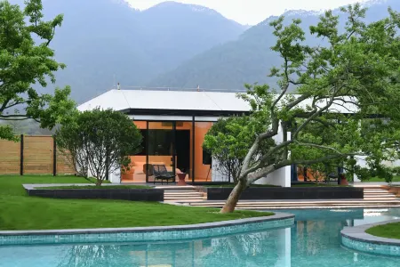 Qingyuanquan Fresh Hot Spring Homestay