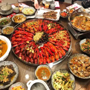 Orange Spark Hotel (Changsha Wuyi Square IFS International Financial Center Branch)