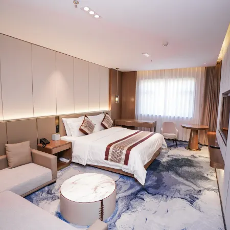Jiuquan Shuntianfu Hotel