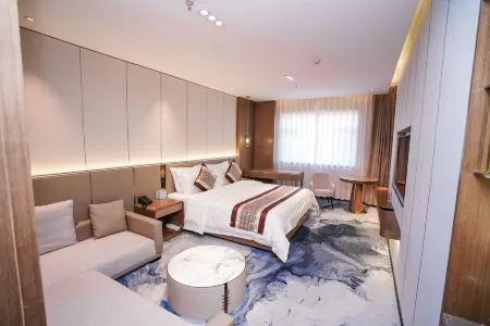 Jiuquan Shuntianfu Hotel