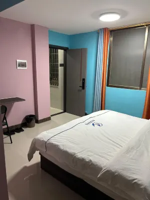 Jiangmen Mengxu Apartment