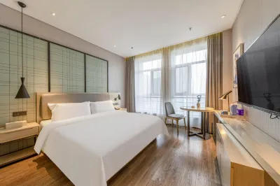 Yiyue Shanghe Hotel (Sunshine Building Branch of Municipal Government) Hotels near Good Plaza