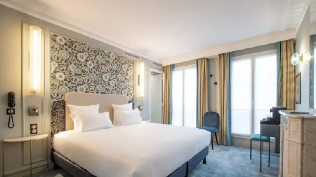 ELSA, Hotel Paris by Collection Vesper (Arc de Triomphe View) Отели рядом с достопримечательностью «Эйфелева башня»