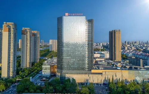 Hilton Garden Inn Nantong Haohe Scenic Area - parking