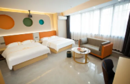 Shantou Naisimei Residence (The Mixc Longyan South Road Food Street)