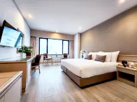FuramaXclusive Pratunam Park Hotel Hotels near Pratunam