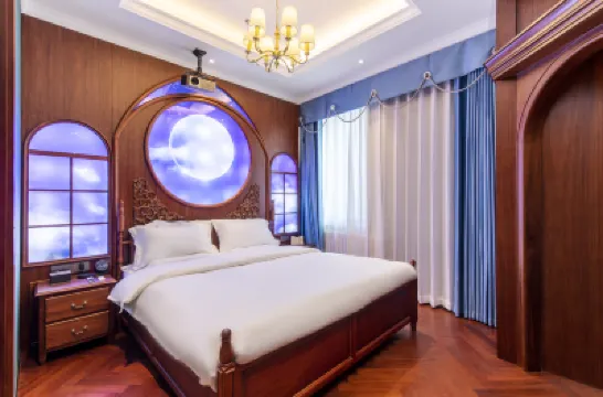 Qiyue Time Theme Hotel (Beijing Universal Resort) Hotels near Universal Beijing Resort