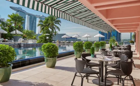 Mandarin Oriental, Singapore Отели рядом с достопримечательностью «SICCI»