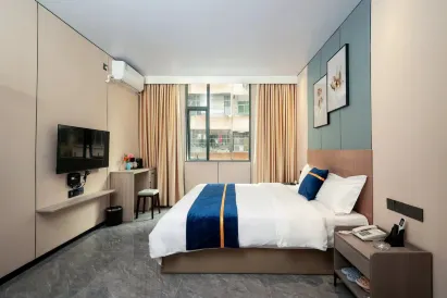 Pengcheng Apartment (Guangzhou Railway Station Xicun Subway Station)
