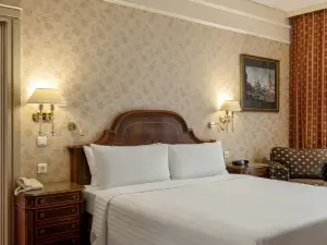Safmar Grand Moscow (ex-Marriott Grand)