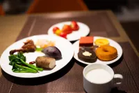 Hong Kong Garden Hotel - breakfast