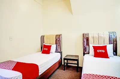 OYO 93278 Wisma Syariah Lahundape Hotel a Kambu