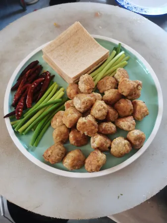 Feixian Tianmengju Hotel