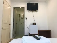 Jellyfish Hostel Hotels in 