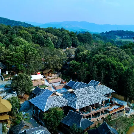 Yueting Hot Spring B&B