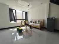 Jiangmen Xilin Apartment (Jiangmen East Station Jianghai Wanda Branch)