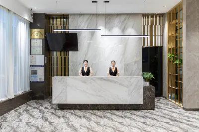 Yeste Hotel (Shenzhen Dalang Commercial Center Huachang Subway Station) Hotel di Shenzhen