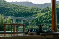 Tonglu Nanxi Bieyuan B&B (OMG Heartbeat Paradise Branch) - Mountain View
