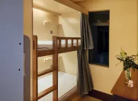 岸芷·汀蘭時尚民宿青旅（昆明老街店）