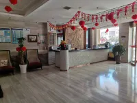 Huating Huayu Hotel Hotels in Huating