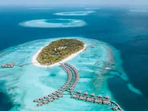 Top 6 Scenic Hotels in Baa Atoll