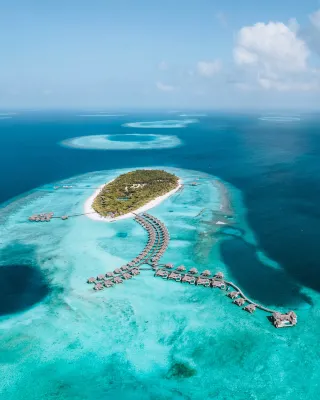 Vakkaru Maldives -  Luxury Private Island Resort - 5-Star