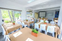 Malapascua Exotic Island Dive Resort - breakfast