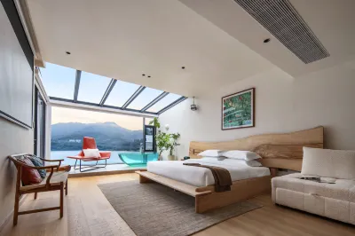 Dongjianghu Tourism Zone • Zide Mingsu Hotels near Dongjiang Suspension Bridge