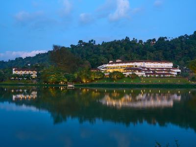 Cinnamon Citadel Kandy