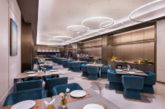 Crystal Orange Qingdao May Fourth Square Seaview