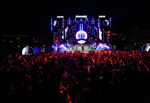 디스커버리랜드 홀리데이 호텔