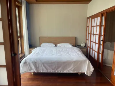 Yuequanju Private Hot Spring Homestay (Tongliao Zhanlu Hot Spring Resort City) Các khách sạn ở 