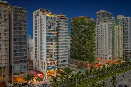 Mandila Beach Hotel Danang