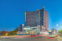 Xingwei Yifeng Hotel Hotels near Bao'anqu Xingwei Lieshi Monument