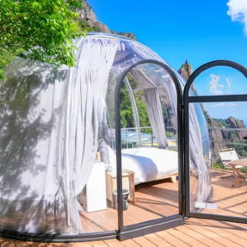 Uranus starry camping โรงแรมใกล้งูเหลือมใหญ่ออกจากภูเขา