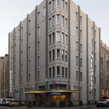 c-hotels Atlantic Отели рядом с достопримечательностью «Дискотека Hollywood»