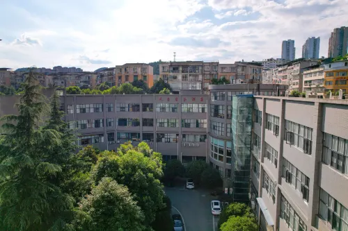 Tianhao Business Hotel