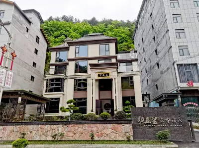 RuHuaLi Villa Hotel