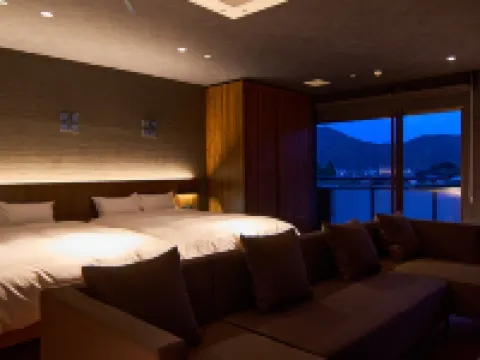 โรงแรม URARI TAKEO GARDEN TERRACE SPA RESORTS โรงแรมในทาเคโอะ