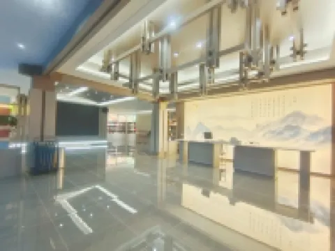 閱湖山居飯店