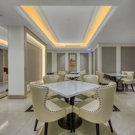 Vienna Hotel lishui Longquan